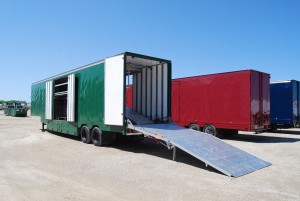 Hydraulic Ramp on Semi Trailer Extended