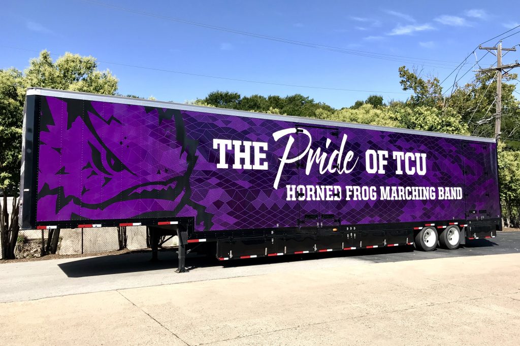 semi trailer advertising