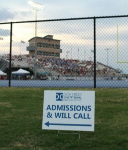 Contest signage for marching invitational in front of a stadium with custom printing. Extra sturdy stakes for multiple uses.