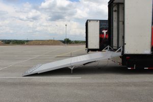 North Mesquite High Semi Trailer Full Width Ramp